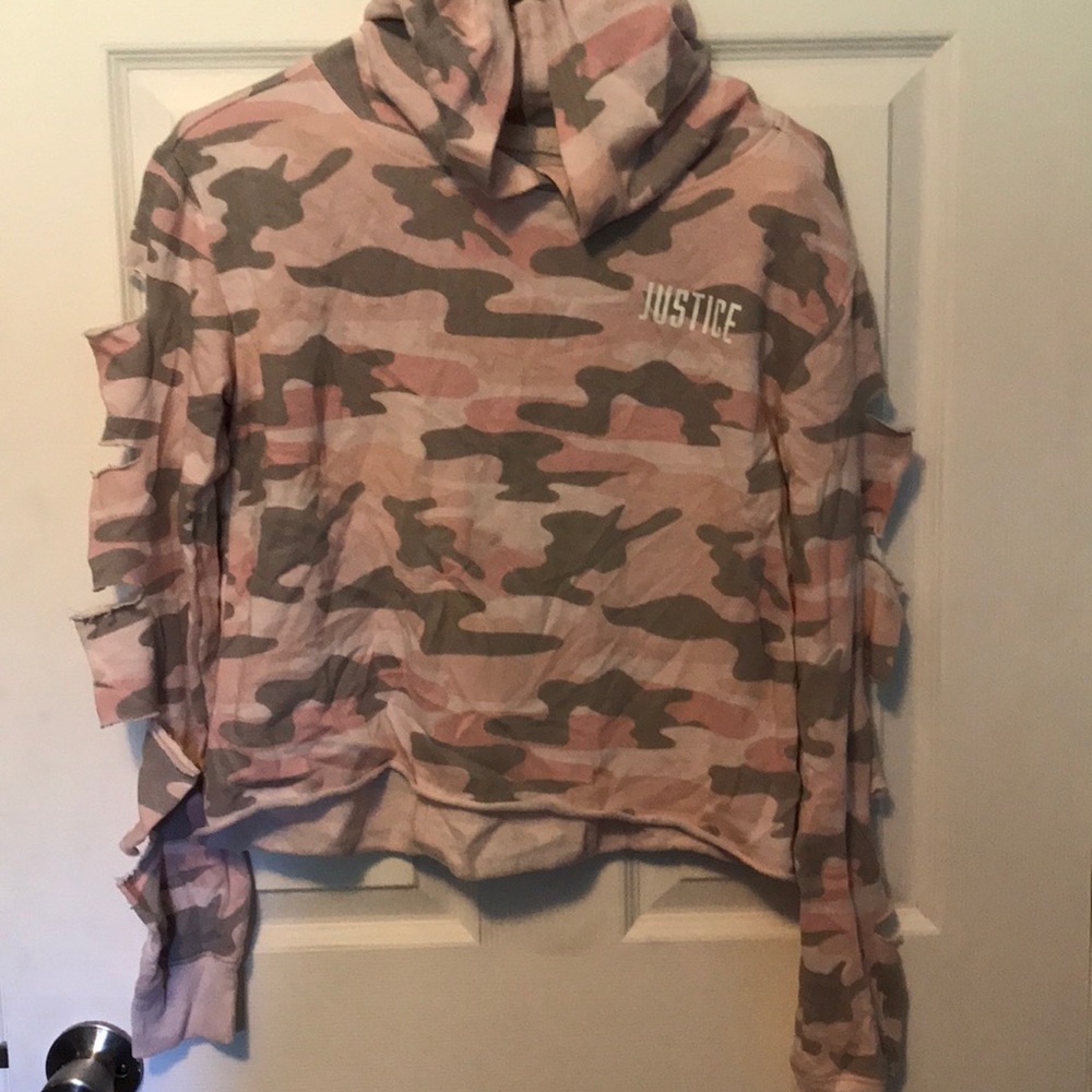 Never worn. Justice size 14-16